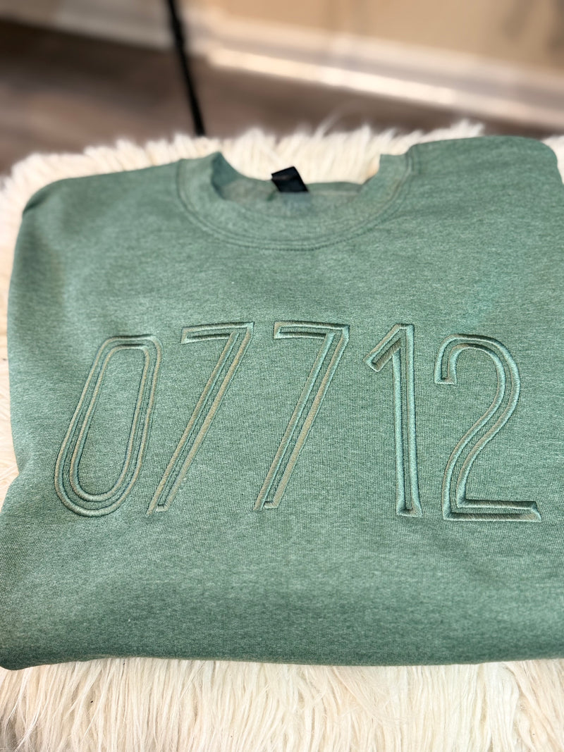 07712 Tonal Crew Neck